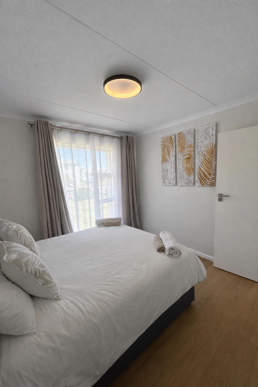 To Let 2 Bedroom Property for Rent in Big Bay Western Cape